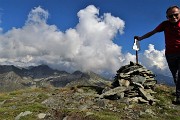 86 In vetta a Cima Lemma (2348 m) con vista verso Valegino e Cadelle 